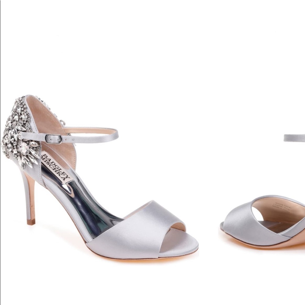 Badgley Mischka Satin Heels - Picture 1 of 10